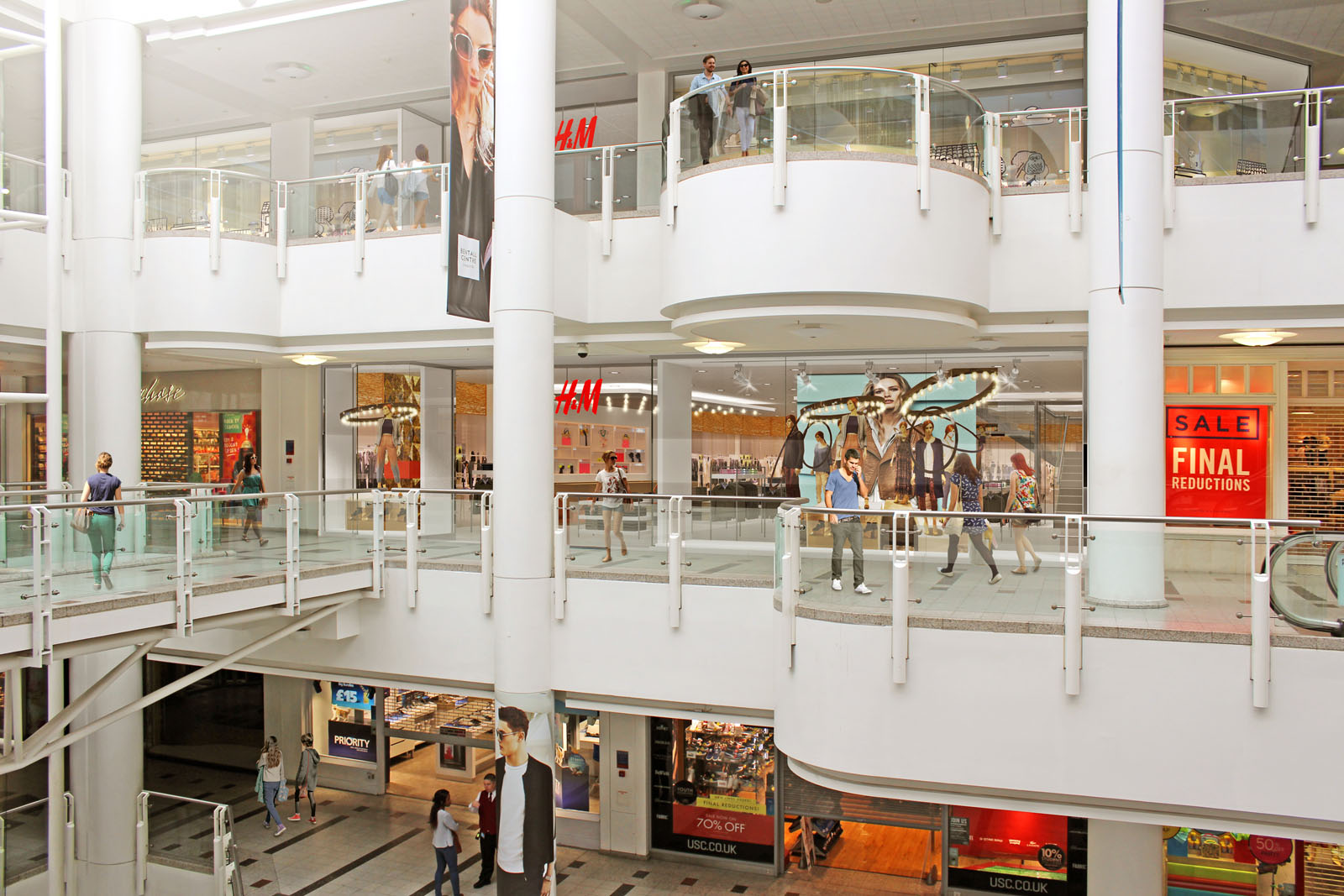 CGI-Visual-Shopping Centre-Bental-01.jpg
